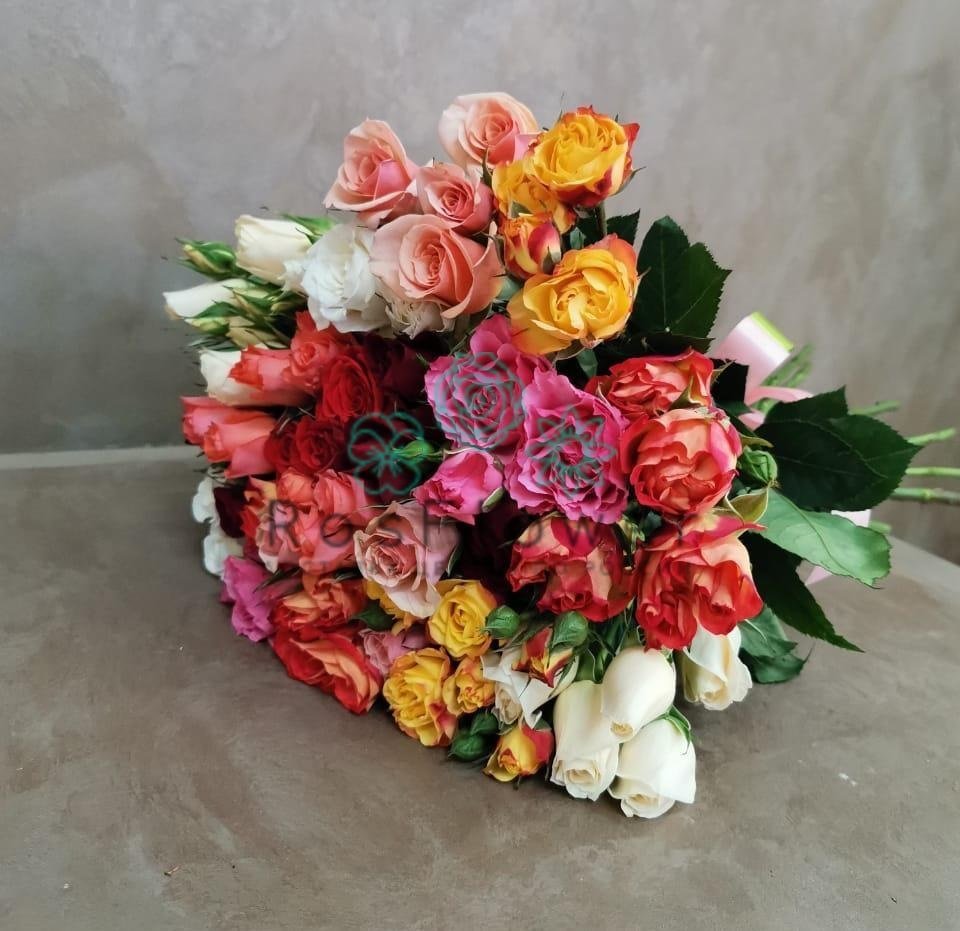 Букет цветов из: Розы в Умбе