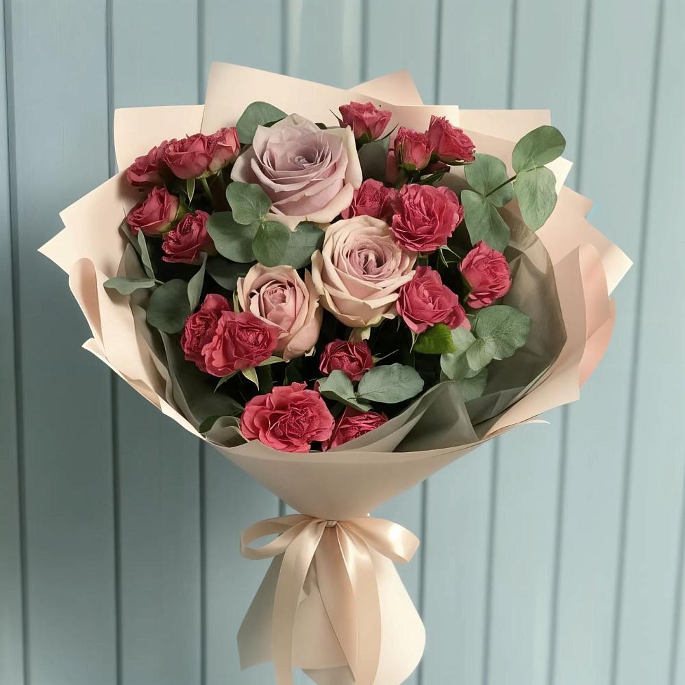 Букет цветов из: Гвоздики и Розы в Умбе