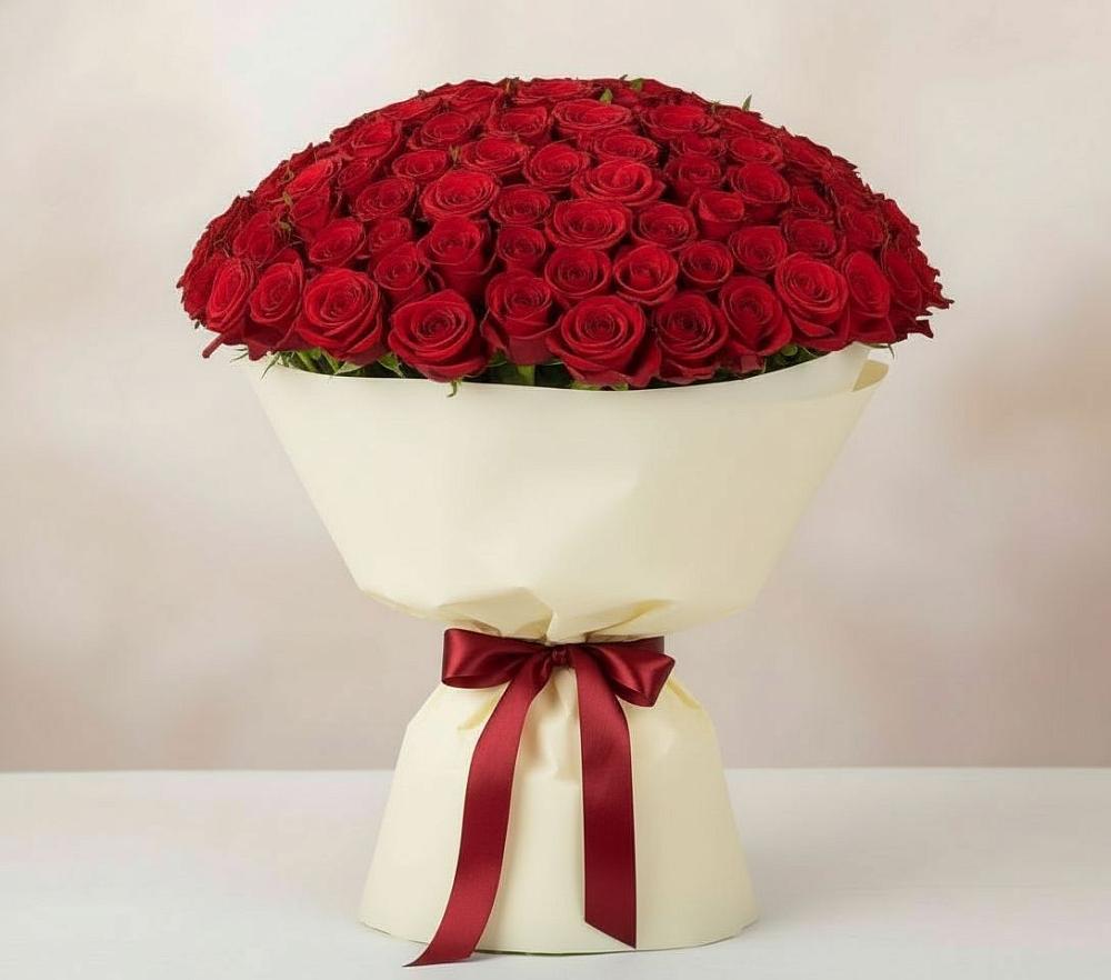 Букет 101 Красная роза Милано в Умбе