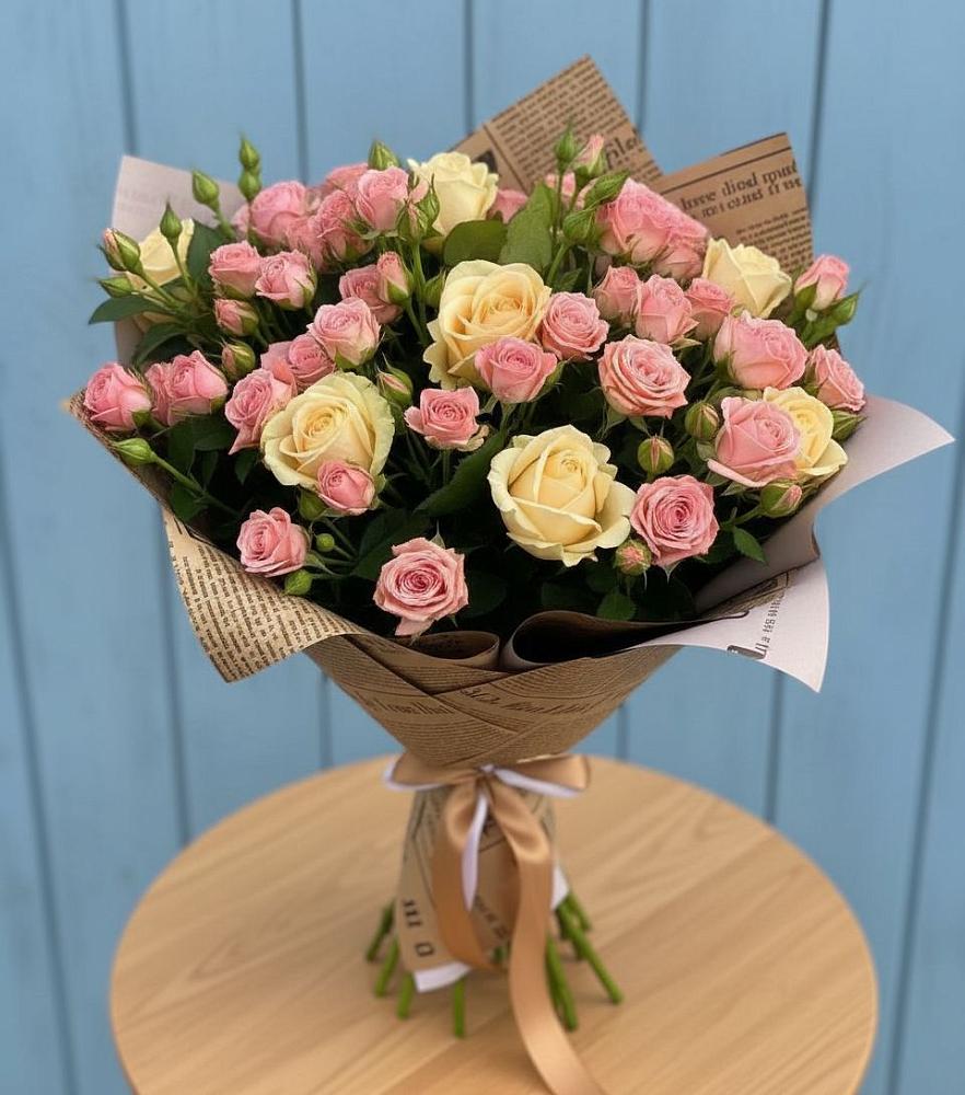 Букет цветов из: Розы в Умбе