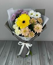 Букет цветов из:  Розы, Герберы и Хризантемы в Умбе