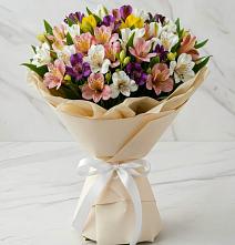 Букет цветов из:  Альстромерии в Умбе