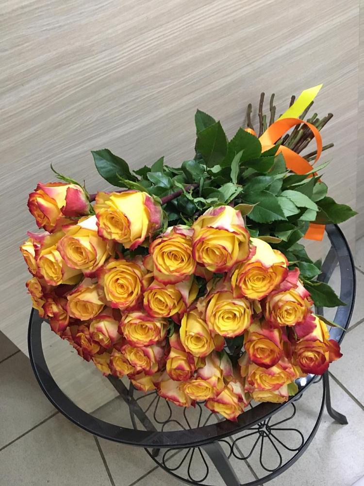 Букет Желтые розы в Умбе