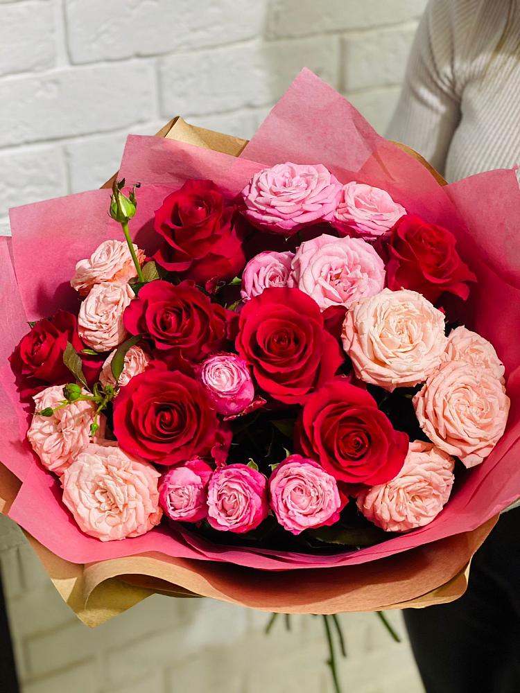 Букет цветов из: Розы в Умбе