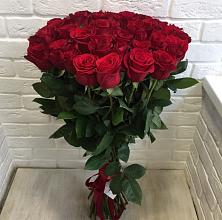Букет Красные розы Гран При #REPLACE_PRED# Умбе