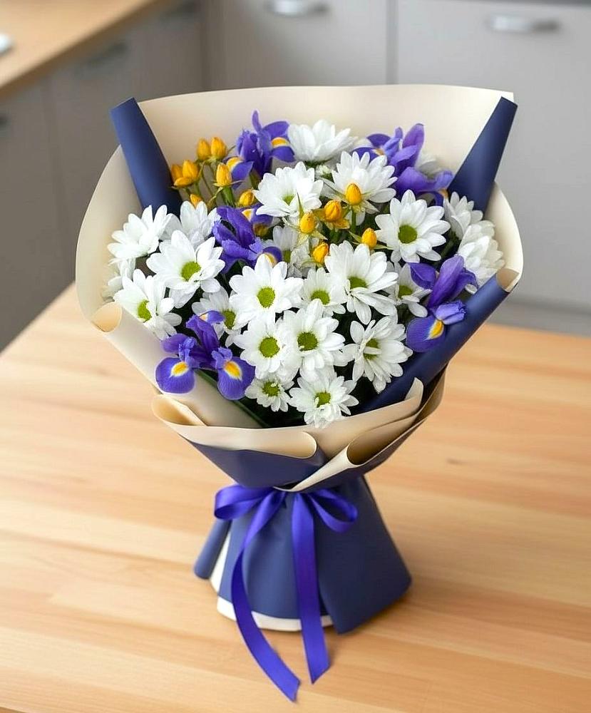 Букет цветов из: Розы, Ирисы и Хризантемы в Умбе