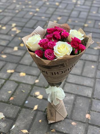 Букет цветов из: Розы в Умбе