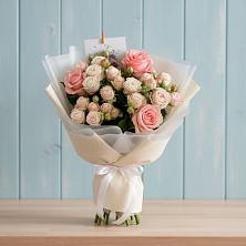 Букет цветов из:  Розы в Умбе